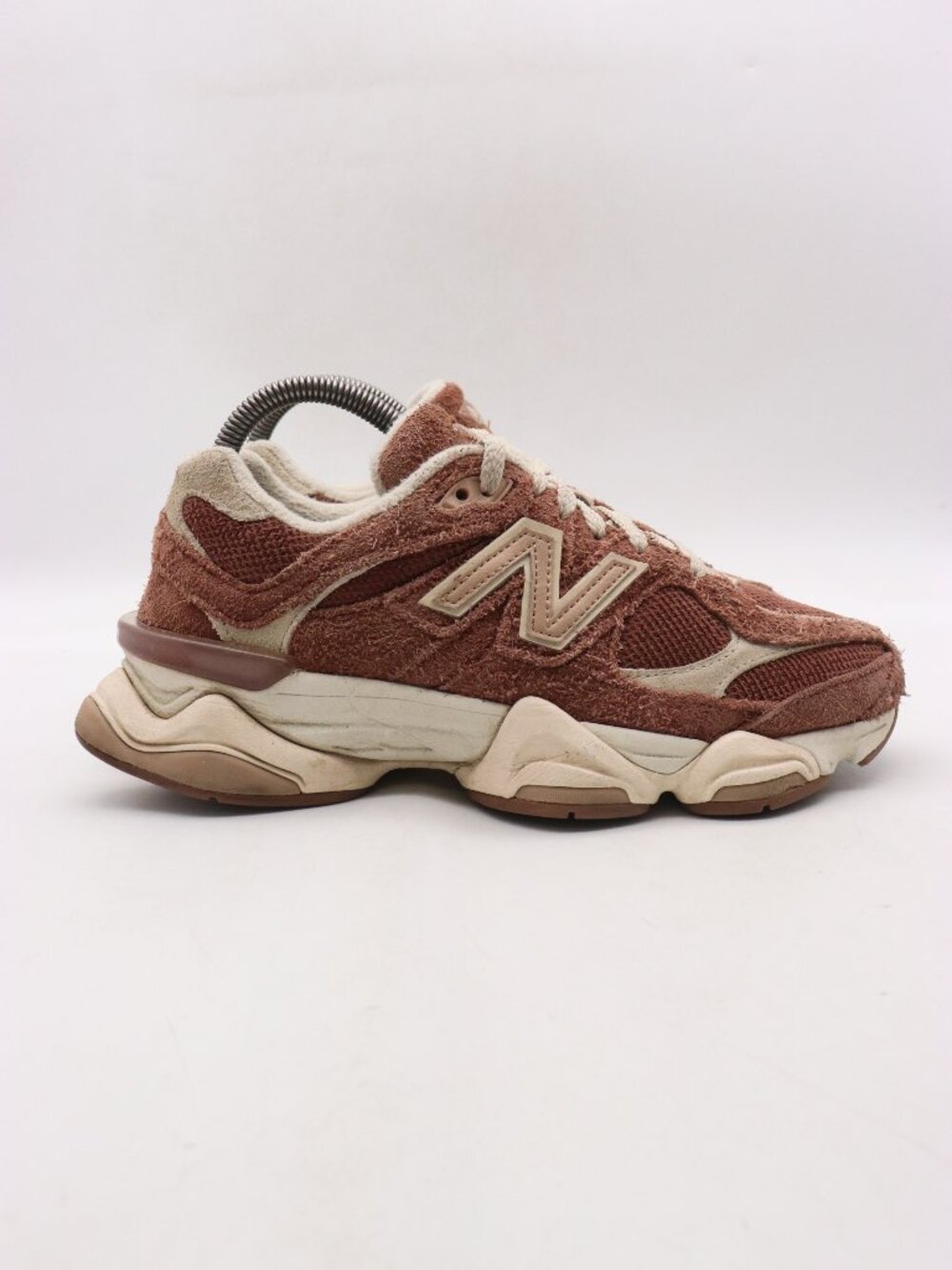 New Balance 9060 Men's 6 D Women's 7.5 D Rich Oak Timberwolf U9060CCC Sneakers